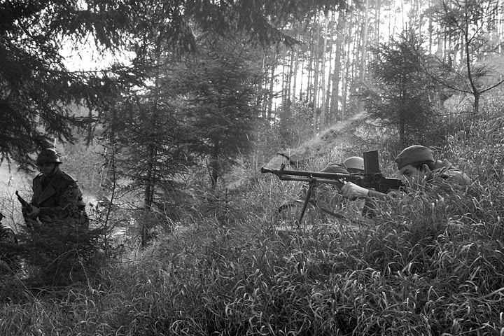 IMG_9037bw.jpg